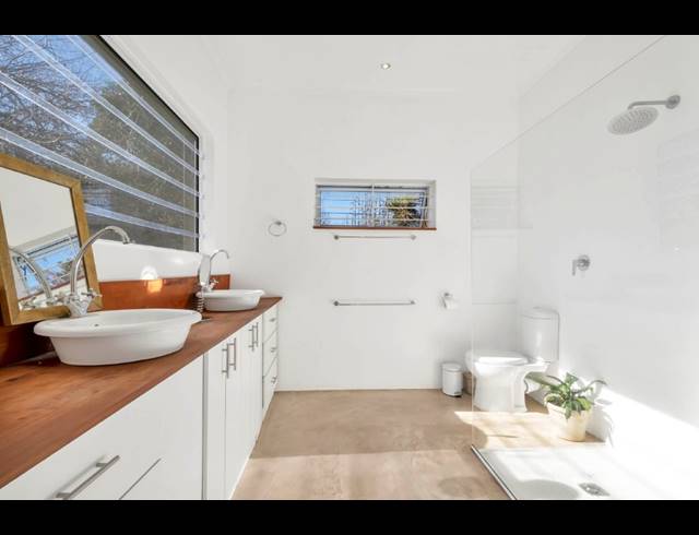 3 BEDROOM HOUSE FOR SALE IN WESTDENE